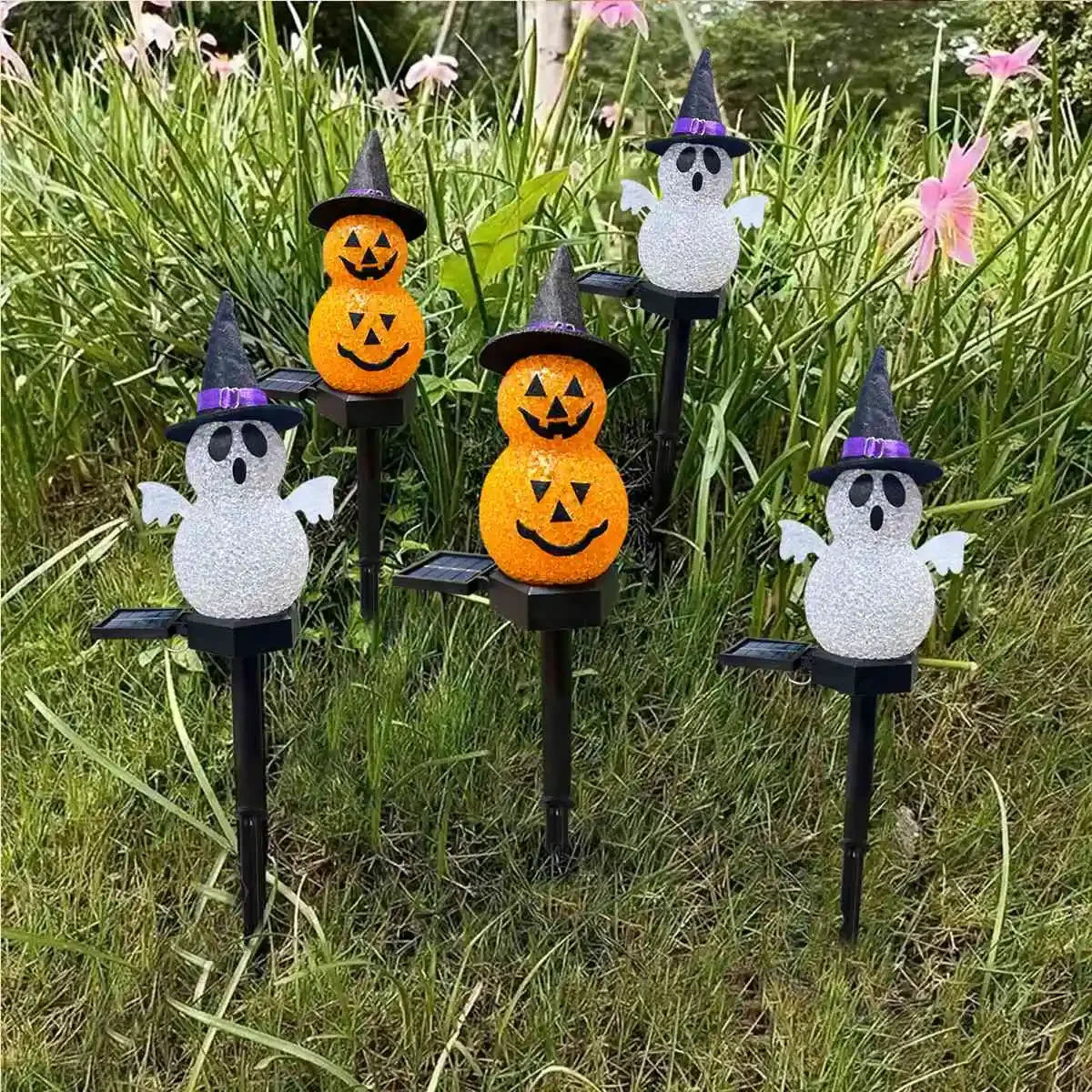 1/2PC 3D Halloween Pumpkin And Ghost Solar Lights Easy Installation Portable Solar Powered Waterproof Landscape Lamp Garden lamp