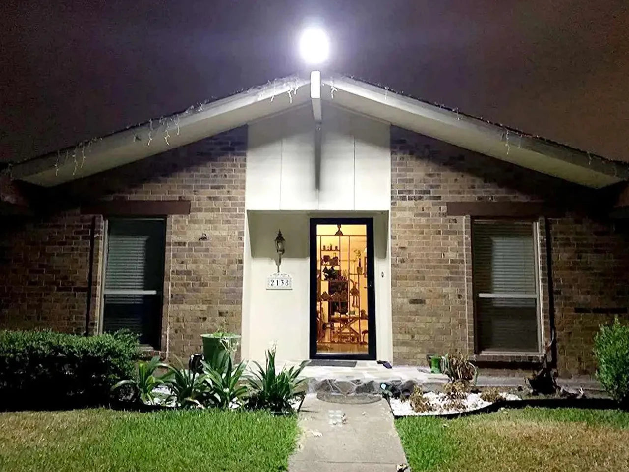 Super Powerful LED Solar Lights Outdoor With Motion Sensor 500㎡ Solar Lamp Ultra Bright Garden Street Light Courtyard Wall Lamps