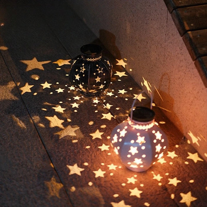 Garden Star Projector Lamp Hanging Solar Lights Outdoor Hanging Solar Lanterns Retro Solar Lamp with Handle Outside Decorations