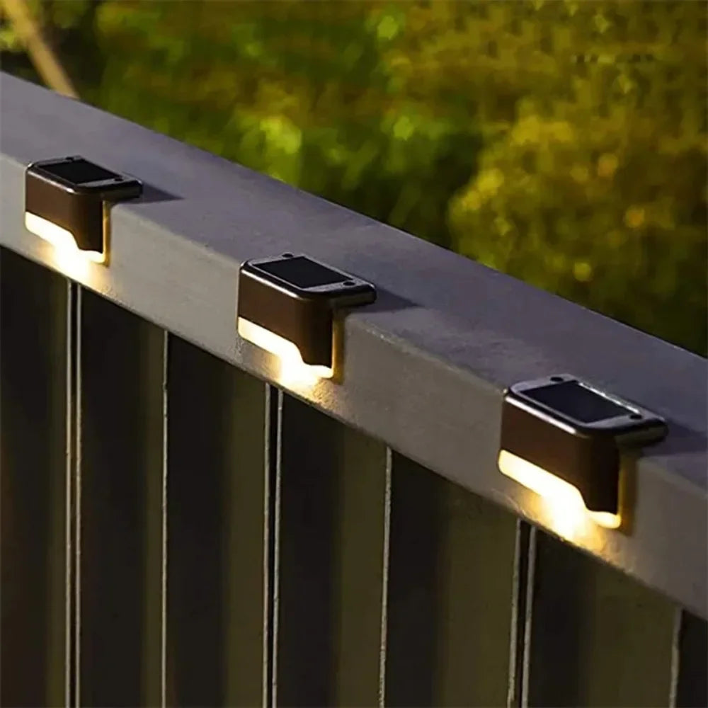 1/4 Pack Solar Deck Lights Outdoor Step Lights Waterproof Led Solar Lamp for Stairs Railing Step Fence Yard Patio and Pathway