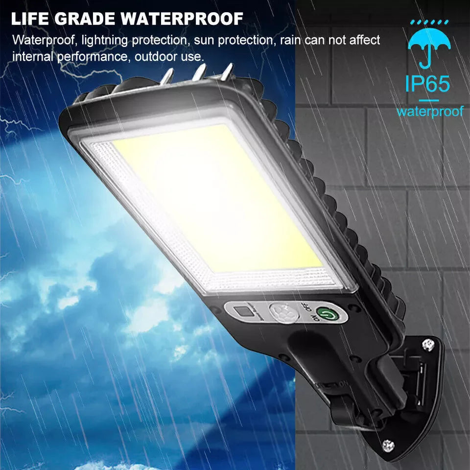 Outdoor Solar Street Light 117COB Human Body Sensing Courtyard Light Wall Light Waterproof Courtyard Garden Household Lighting