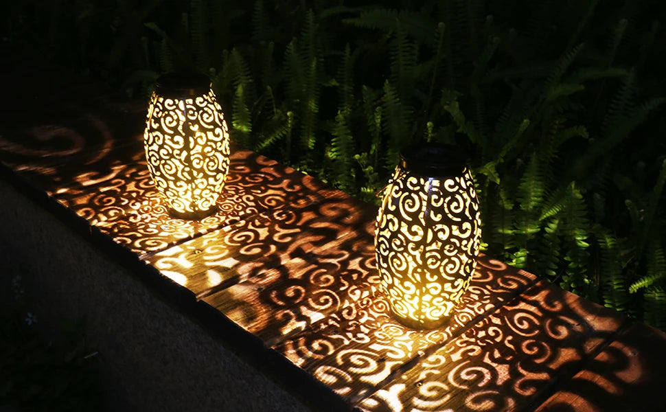 Solar LED Light Outdoor Hanging Lantern Garden with Handle Retro Metal Waterproof Patio Yard Pathway Decorative for Christmas