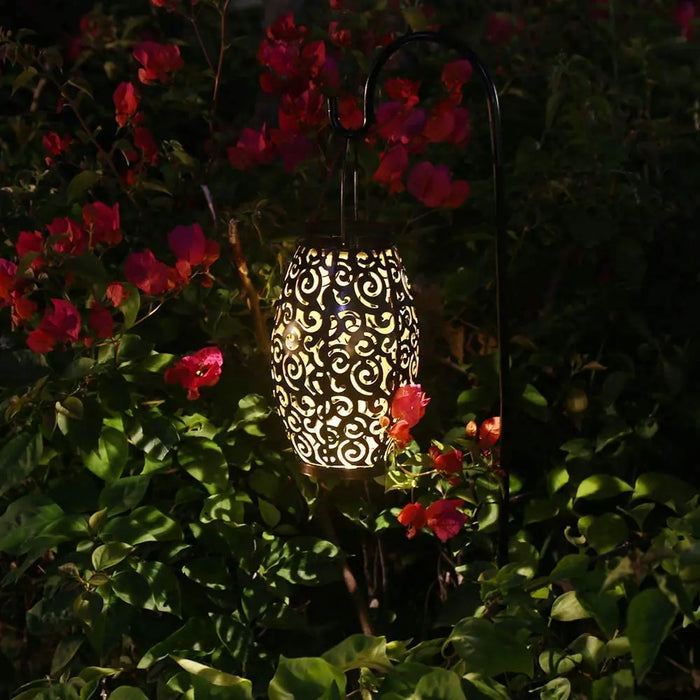 Solar LED Light Outdoor Hanging Lantern Garden with Handle Retro Metal Waterproof Patio Yard Pathway Decorative for Christmas