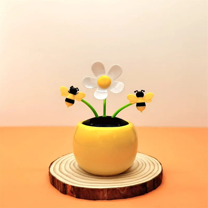 Solar Toys Cute Flower Butterfly Bee Swinging Doll Solar Car Ornament Creative Cartoon Flower Solar Desktop Ornament Decoration