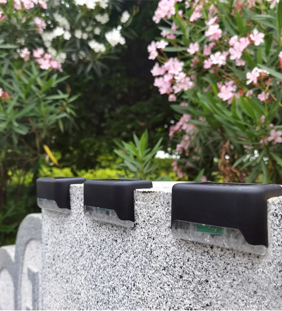 Solar Stairs Light Outdoor Waterproof Solar Powered Garden Lamps for Railing Deck Step Yard Patio Pathway Fence Light