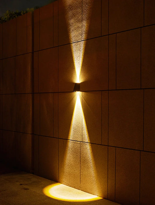 Solar Wall Light Strong Brightness Outdoor Waterproof Home Garden Arrangement Terrace Balcony Atmosphere Decoration Night Lamp