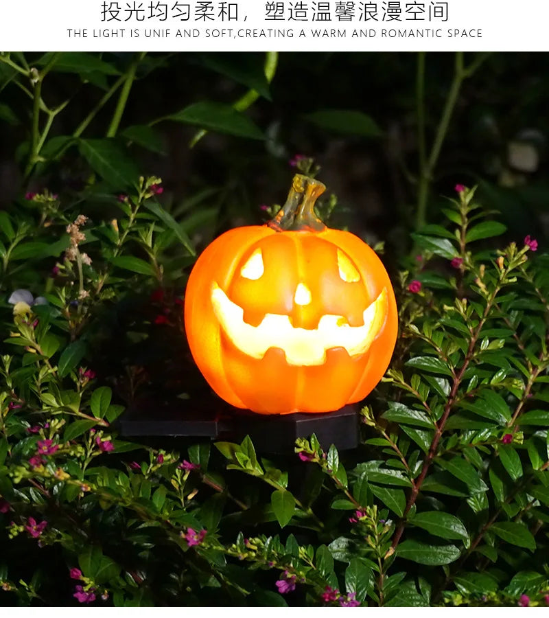 Halloween outdoor lights, waterproof solar Christmas tree pumpkin garden stake lights, Santa Claus crow skull panda decoration