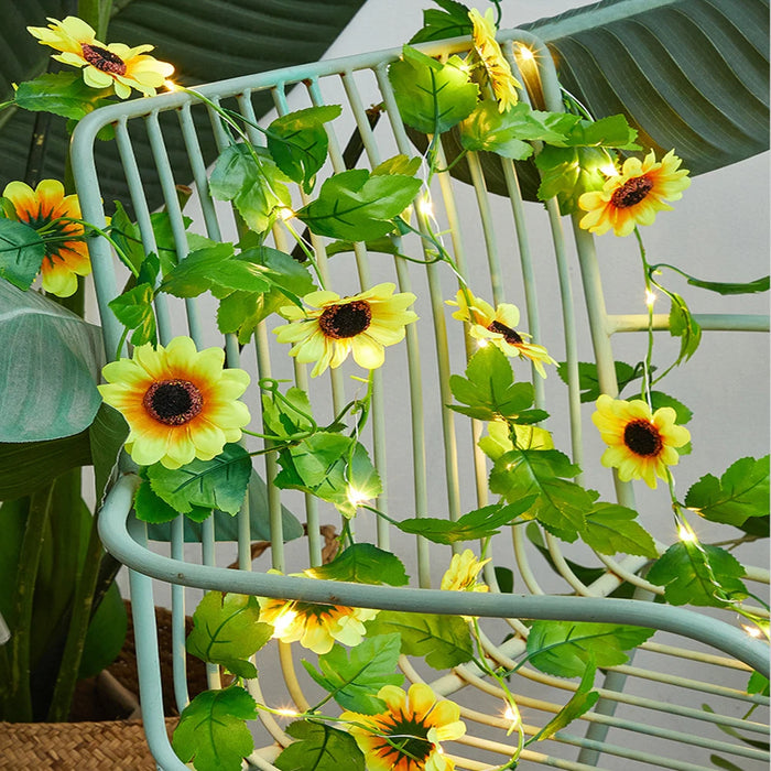 Solar Vine String Lights LED Solar String Lights Outdoor Waterproof Artificial Ivy Leaf Plants Lights for Garden Wedding Fence