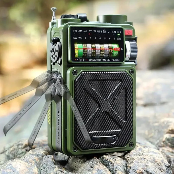 Hand-operated Emergency Solar Bluetooth Outdoor Camping Alarm Radio Multi-band Earthquake Prevention Solar Radio With Flashlight