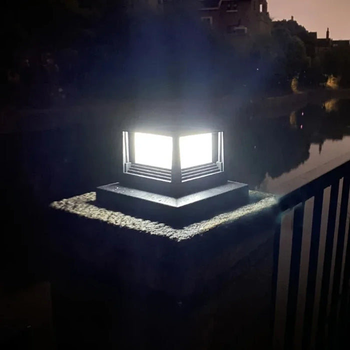 LED Solar Pillar Light Waterproof Solar Lights Outdoor Column Patio Fence Light Garden Sunlight for Courtyard Pathway Decor Lamp
