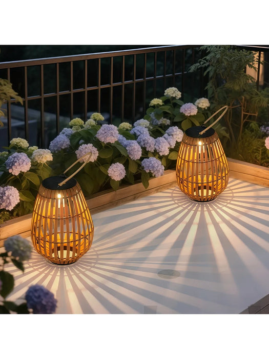 Creative New LED Solar Plastic Lantern Outdoor Waterproof Courtyard Villa Garden Decoration Atmosphere Lighting Fixtures