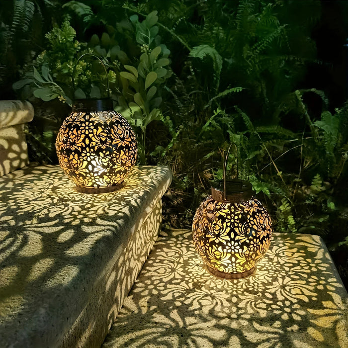 Metallic Solar Lantern Hanging LED Garden Lights Christmas Night Light for Outdoor Patio Lawn Backyard Courtyard Tabletop Decor
