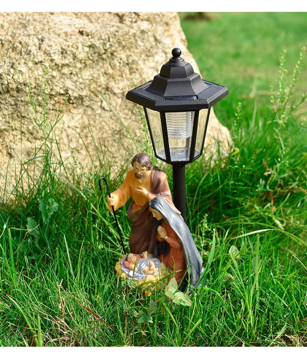 Christmas Trough Solar Light Ornament Outdoor Balcony Lawn Garden Path Atmosphere Light Statue  Garden Statues