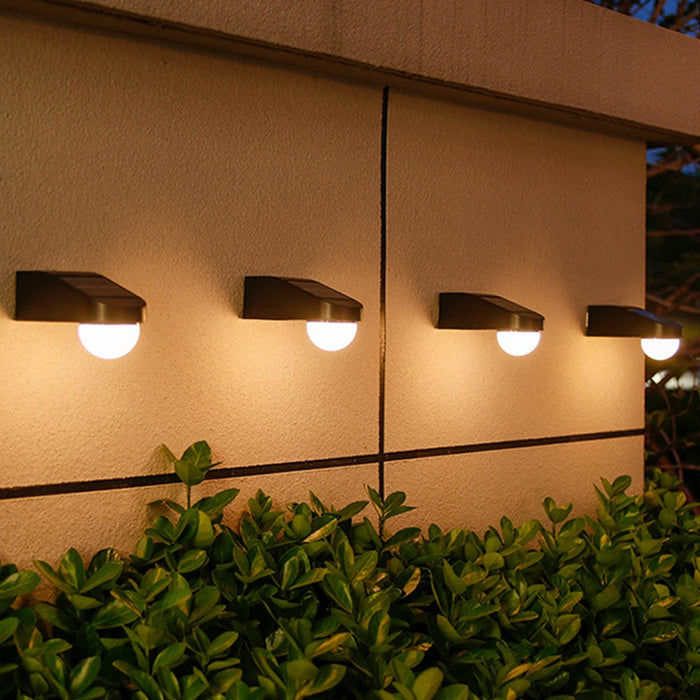 Outdoor Solar Fence Lights IP65 Waterproof Wall Lights Dusk to Dawn Deck Light For Backyard Railing Step Patio Stair Railings