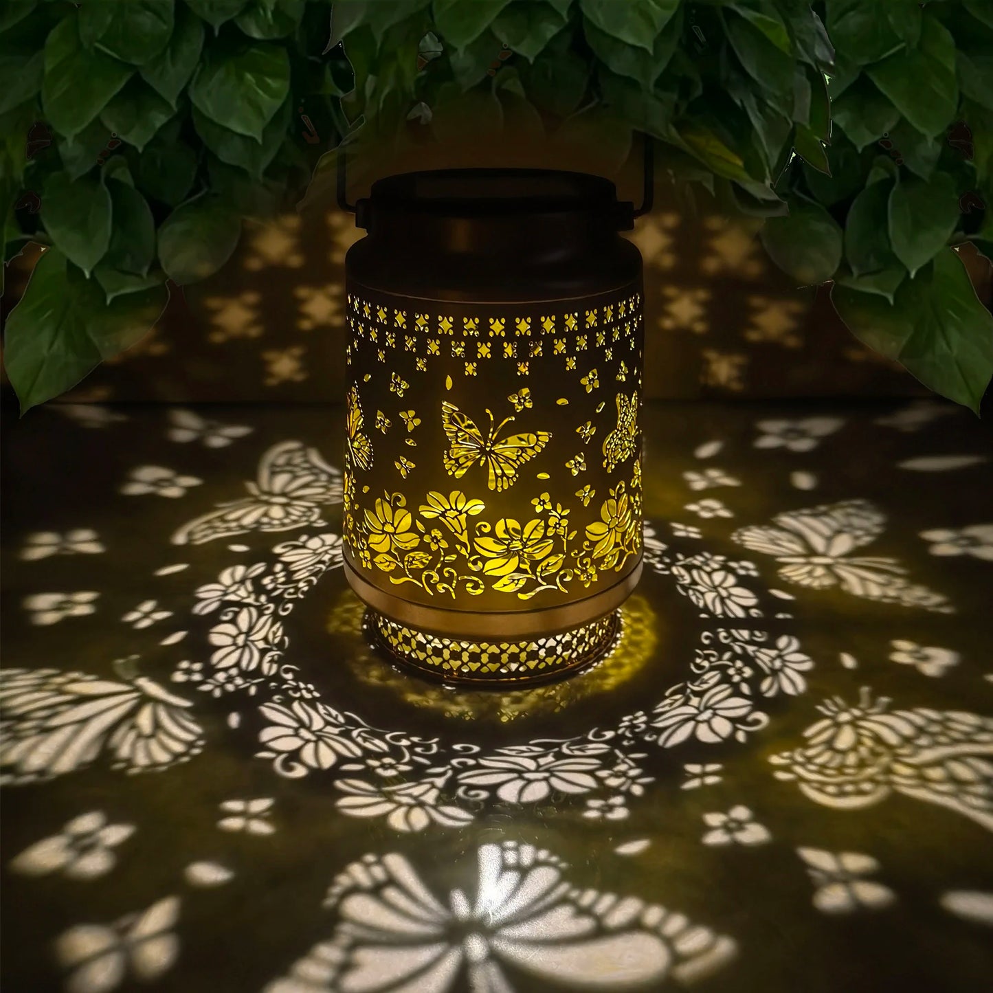 Butterfly Solar Lanterns Outdoor Waterproof Hanging LED Solar Lights Garden Decor for Outside Decoration Patio Yard Lawn Porch