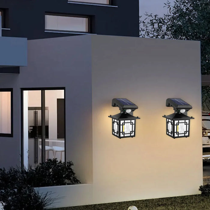 Retro Solar Motion Induction Wall Lamp Outdoor Waterproof 3 Lighting Modes Decoration Wall Light for Courtyard Garage Garden ﻿