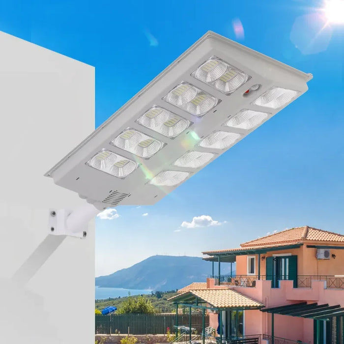 High Power 600W 800W 1000W Solar Street Light with Motion Sensor for Garden Security,Retractable Pole Included