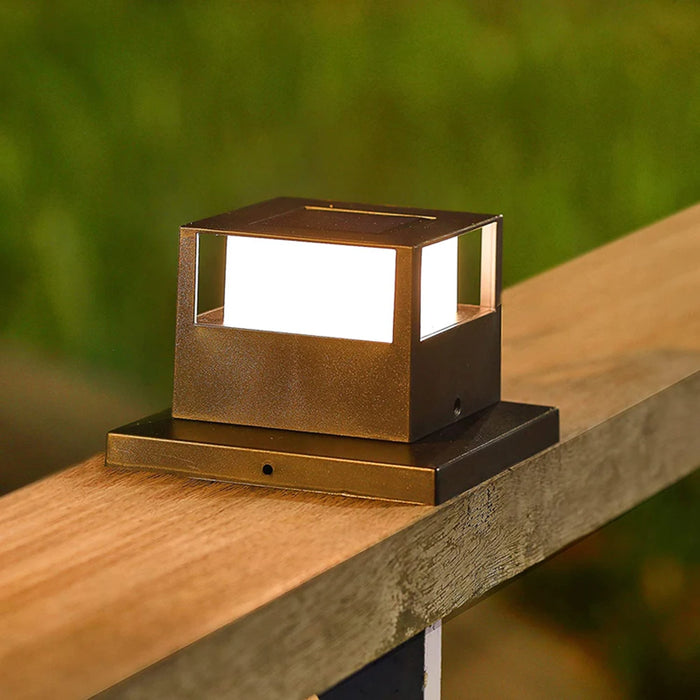 LED Solar Pillar Light Waterproof Solar Lights Outdoor Column Patio Fence Light Garden Sunlight for Courtyard Pathway Decor Lamp