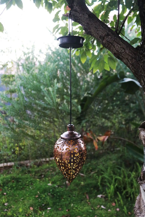 Solar LED garden lights for outdoor use; waterproof, with fiber optic lighting; ideal for decorating patios and gardens