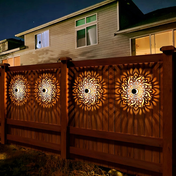 Outdoor Solar Fence Light IP65 Metal Yard Wall Lamp for Outdoor Garden Deck Steps Wall Home Decor Festive Atmospheres