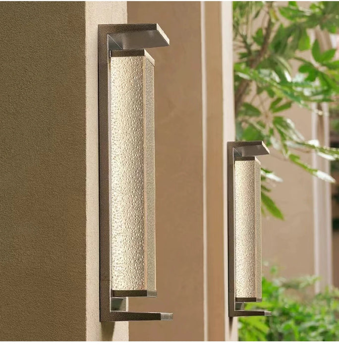 Solar Wall Light Outdoor Dusk to Dawn Porch Lighting Fixture Waterproof Solar Lanterns Anti-Rust Lanterns for Front Patio Garage