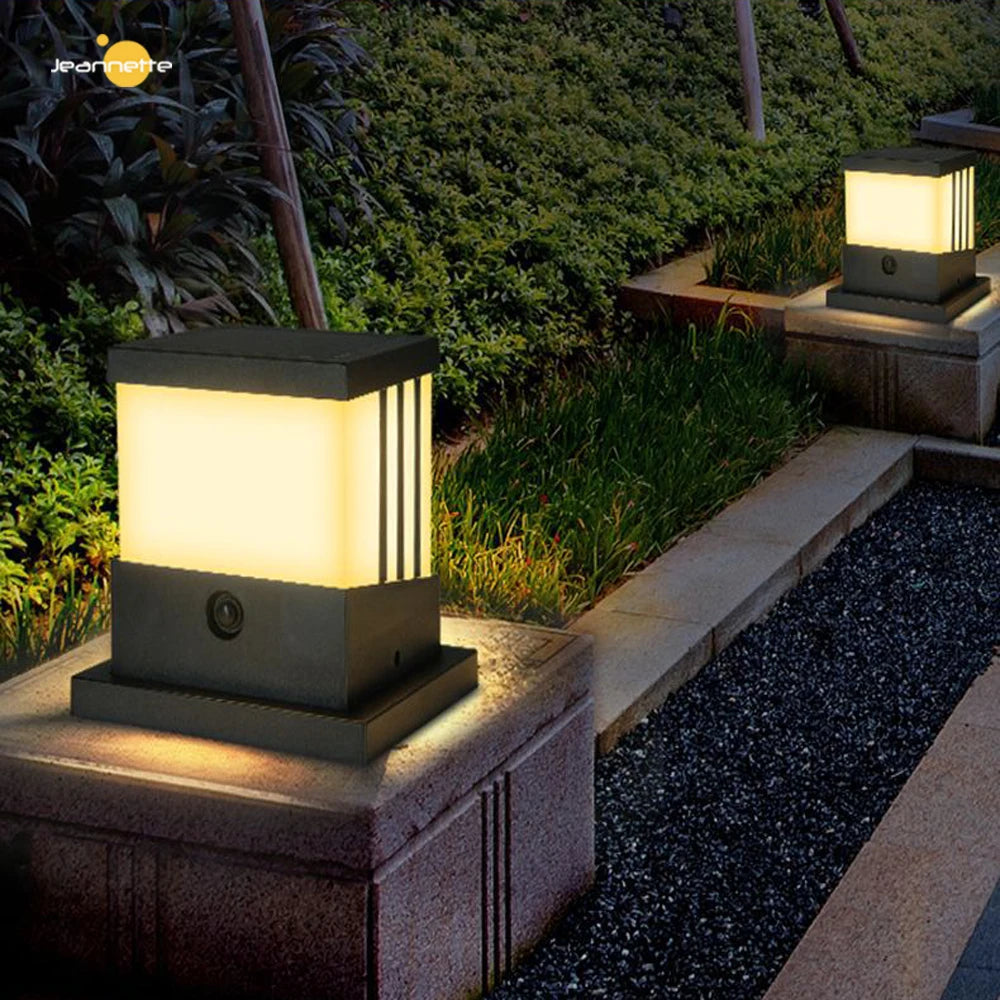 Solar Garden Light Outdoor Patio Fence Gate Street Lamp Waterproof Solar Post Light for Porch Stairs Lawn Courtyard Garden decor