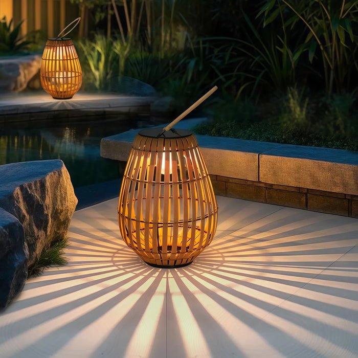 Creative New LED Solar Plastic Lantern Outdoor Waterproof Courtyard Villa Garden Decoration Atmosphere Lighting Fixtures